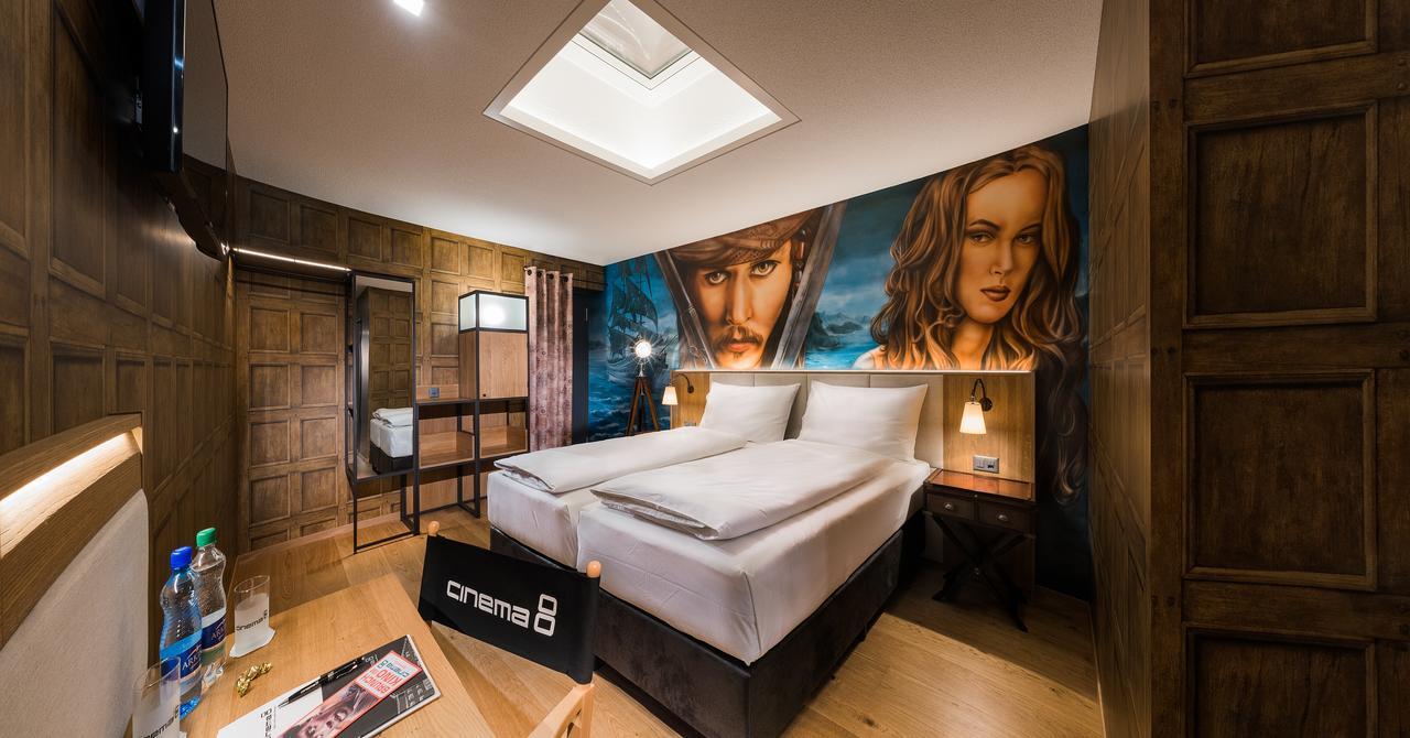 Hotel Cinema 8 Schoftland Luaran gambar